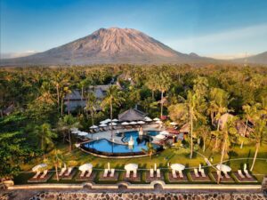 01_Siddhartha_Aerial-View_Oceanfront-and-Mount-Agung